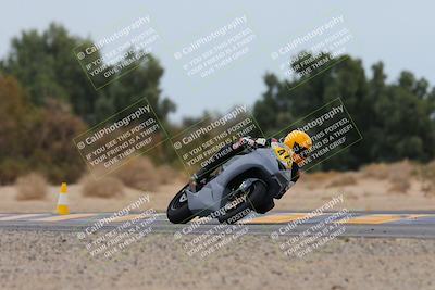 media/Jan-20-2024-CVMA (Sat) [[ddb8bc1f3d]]/Race 10 Amateur Supersport Middleweight/
